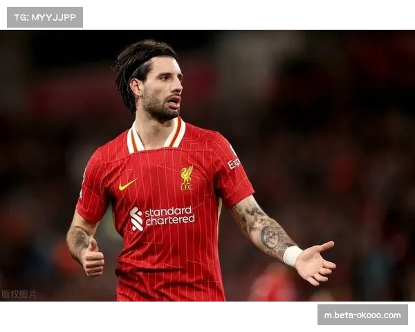 索博斯洛伊利物浦任意球破门 匈牙利中场成球队关键先生